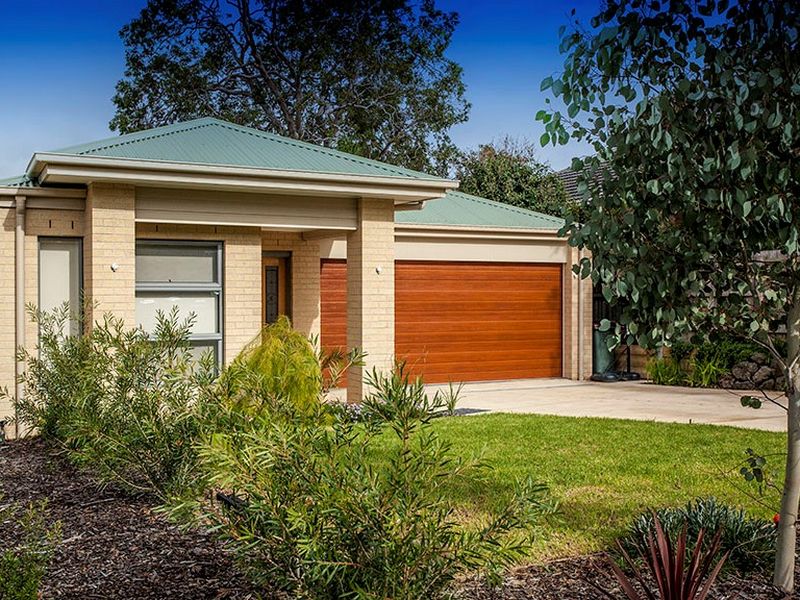 12 Morris Road, Croydon, VIC 3136