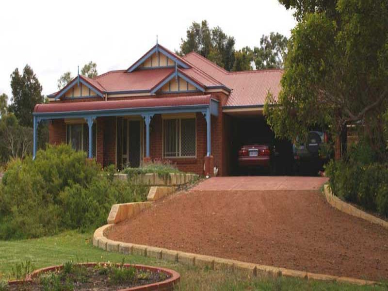 70 Connell Avenue, Kelmscott, WA 6111