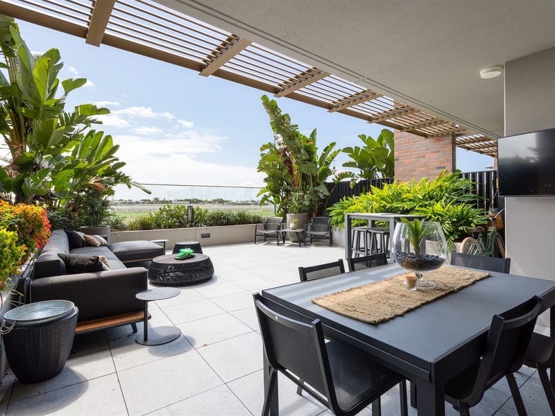 10106/61 St Leger Way, Ascot, Qld 4007 Property Details