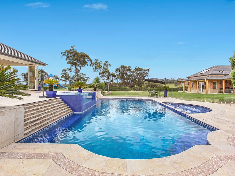 2 Aston Road, Kenthurst, NSW 2156 Property Details