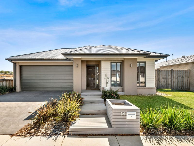 14 Beeston Avenue, Charlemont, VIC 3217