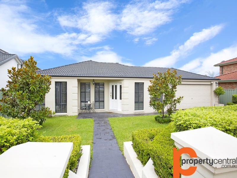 16 St Andrews Drive, Glenmore Park, NSW 2745