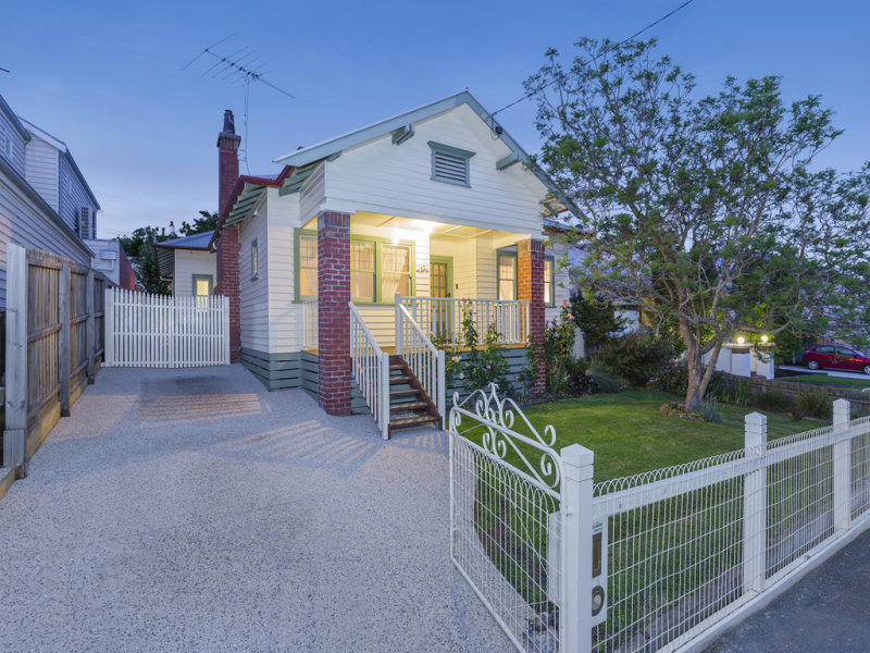 82 Nicholas Street, Newtown, Vic 3220 Property Details