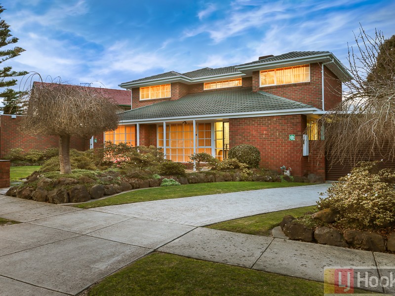 61 Murray Crescent, Rowville, Vic 3178 Property Details