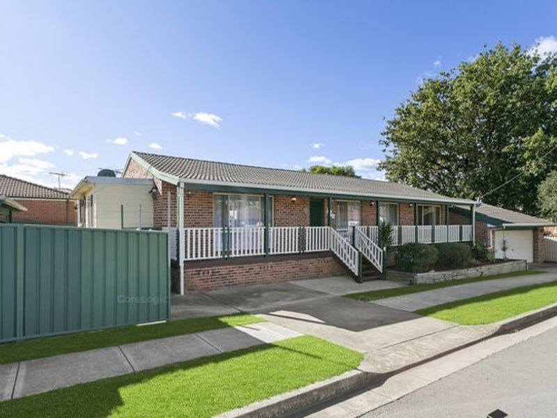 33 Rhodes Avenue, Guildford, NSW 2161