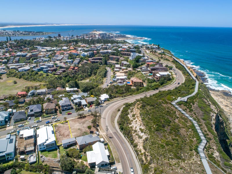 1A Fenton Avenue, Bar Beach, NSW 2300