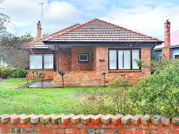 220 Victoria Street, Ballarat East, VIC 3350