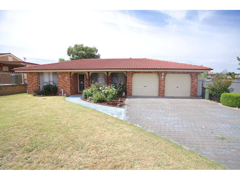 78 Colville Street, Bathurst, NSW 2795 Property Details