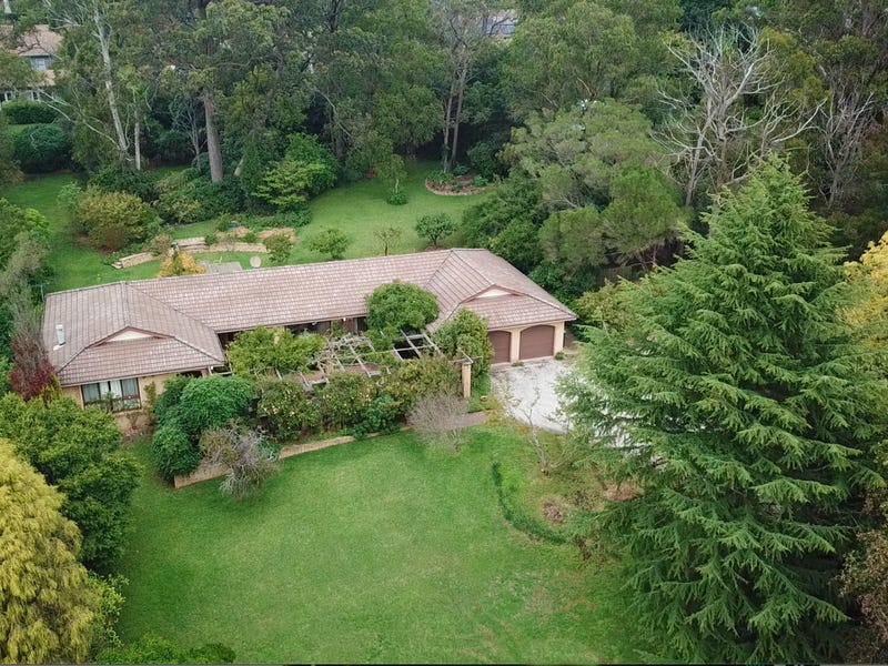 20 Fairway Drive, Bowral, NSW 2576 Property Details