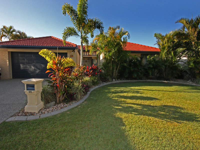 90 Mountain Creek Road, Buderim, Qld 4557 Property Details