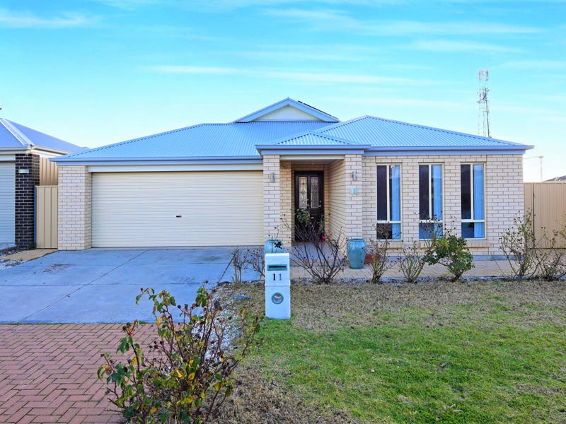 11 Miranda Place, Seaford Meadows, SA 5169