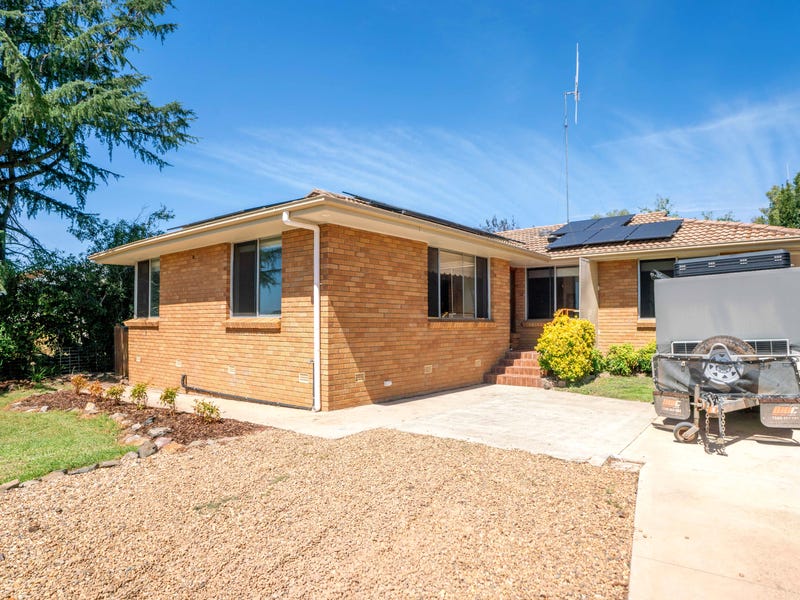 28 Wellington Street, Molong, NSW 2866 House for Sale