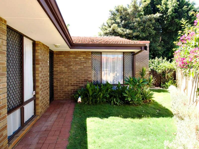 7/75 Clydesdale Street, Como, WA 6152