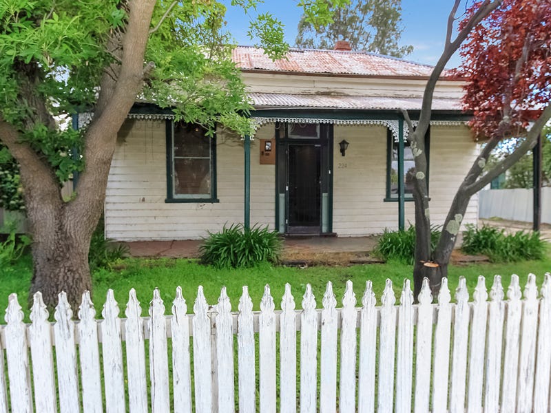 224 High Street, Heathcote, Vic 3523