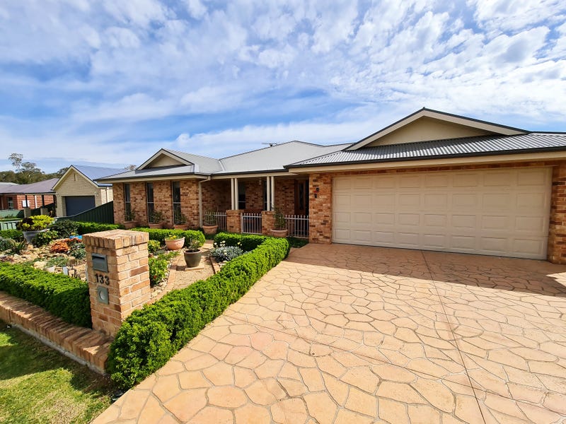 133 Read Street, Howlong, NSW 2643 Property Details
