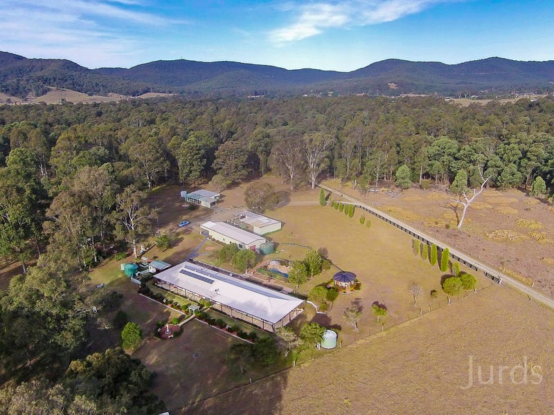 243 Sandy Creek Road, Mount Vincent, NSW 2323