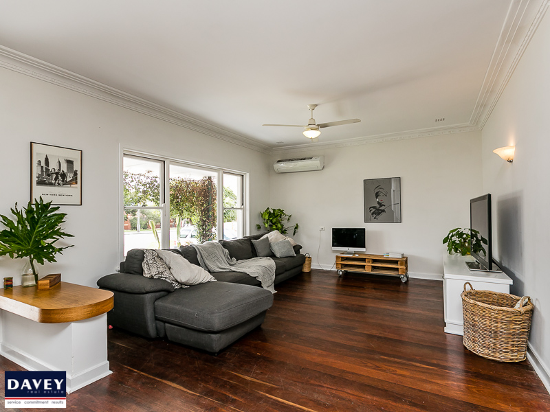 245 Scarborough Beach Road, Doubleview, WA 6018 Property Details