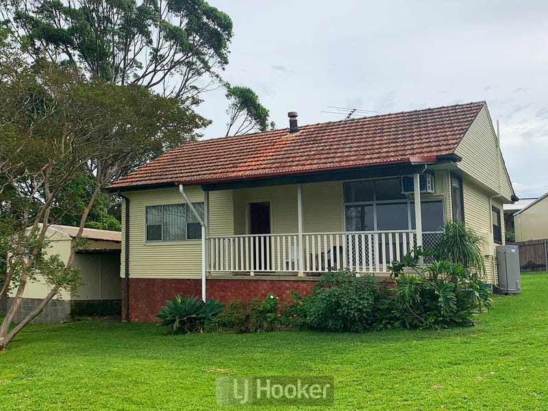 6 Edward Street, Fennell Bay, NSW 2283