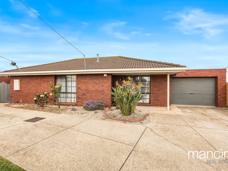 1/11 Thompson Court, Altona Meadows, VIC 3028 - realestate.com.au