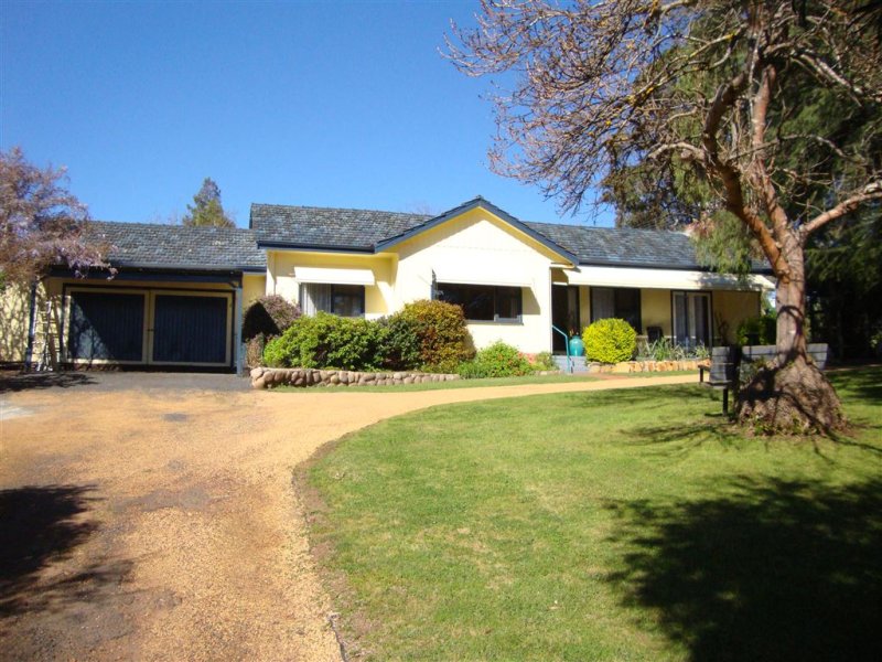 2 PADBURY RD, Bridgetown, WA 6255 Property Details