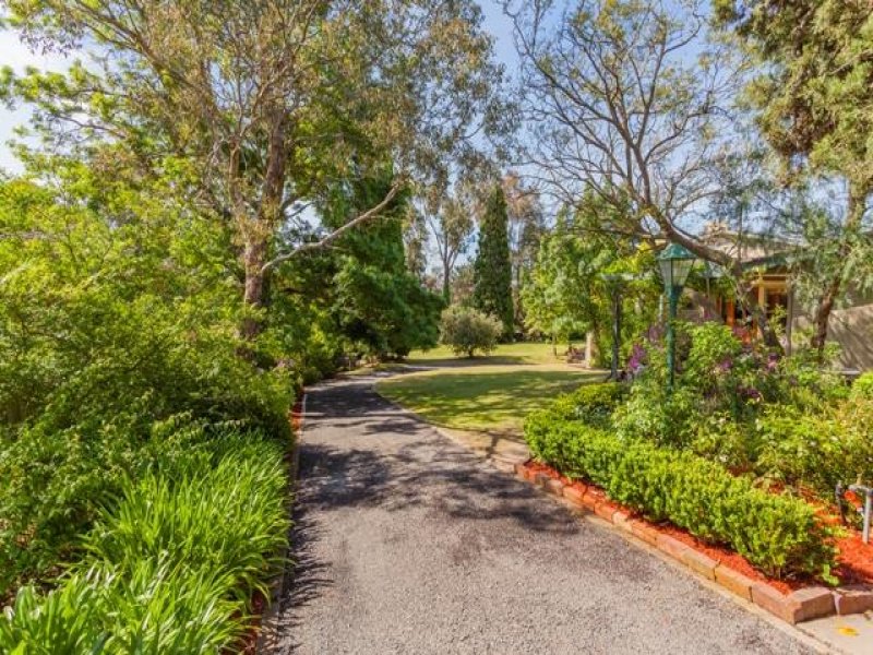 10 Carroll Road, Highton, Vic 3216 Property Details