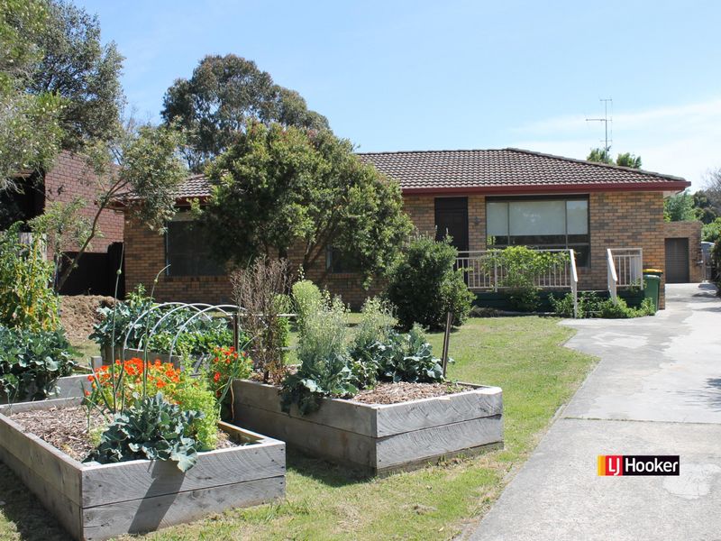 75 Sandy Mount Avenue, Inverloch, VIC 3996