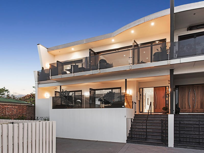 3/20 Eastern Beach Road, Geelong, Vic 3220 Property Details