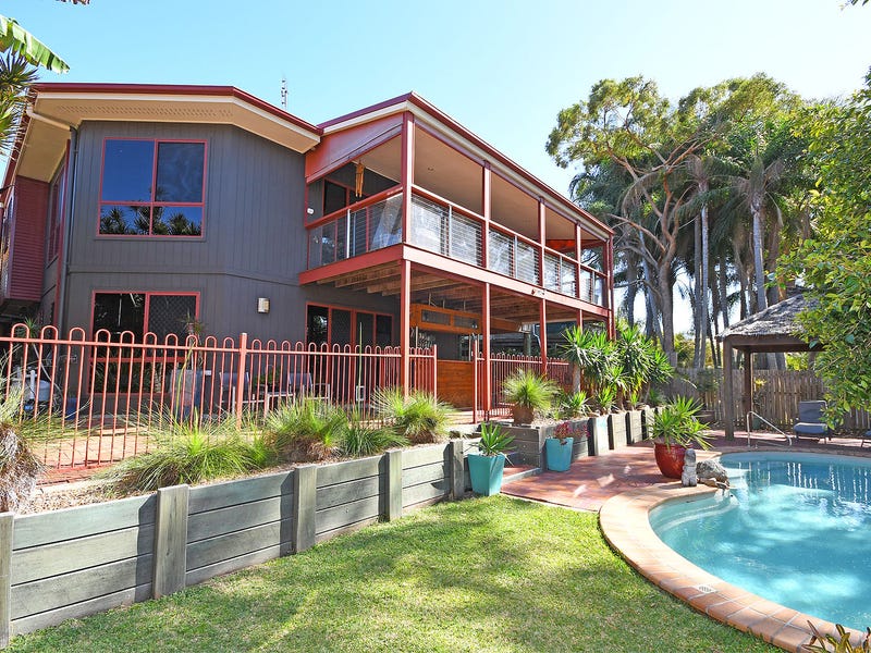 16 Barry Street, Torquay, Qld 4655 Property Details