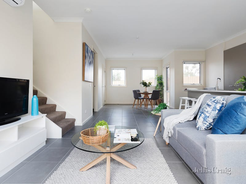 2 45 Beatrice Street Preston VIC 3072 realestate .au