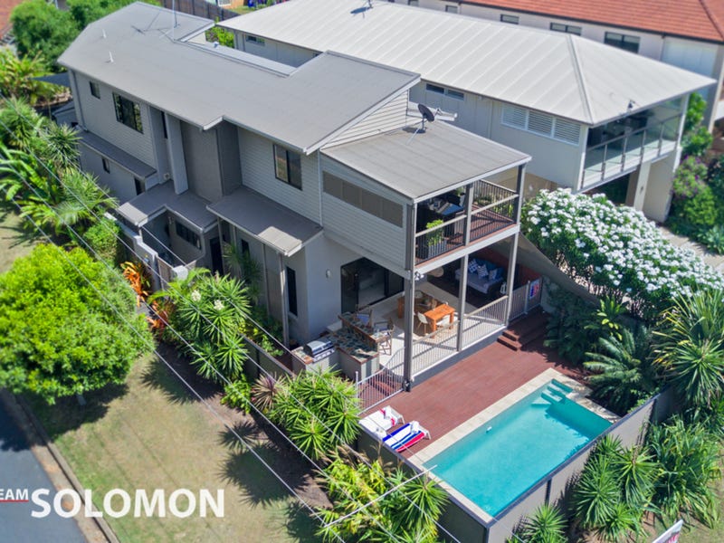 4 Cowley Street, Ormiston, Qld 4160 Property Details