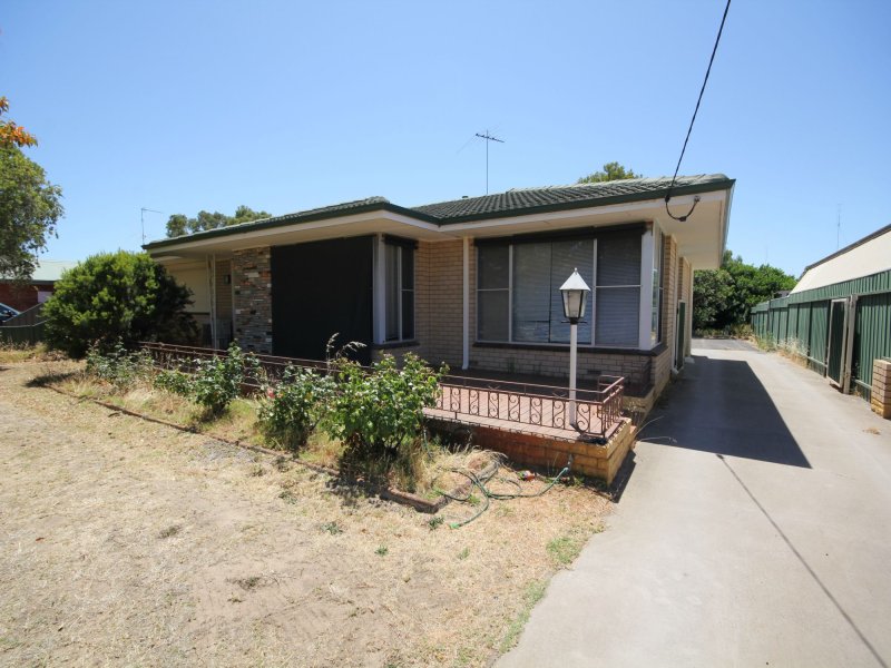 17 Short Street, Eaton, WA 6232 Property Details