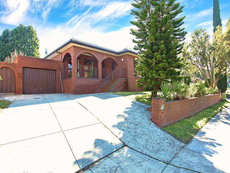 12 Glenmore Street, Macleod, VIC 3085