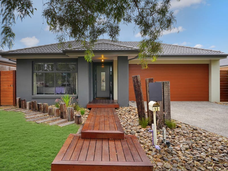 12 Carter Road, Armstrong Creek, VIC 3217