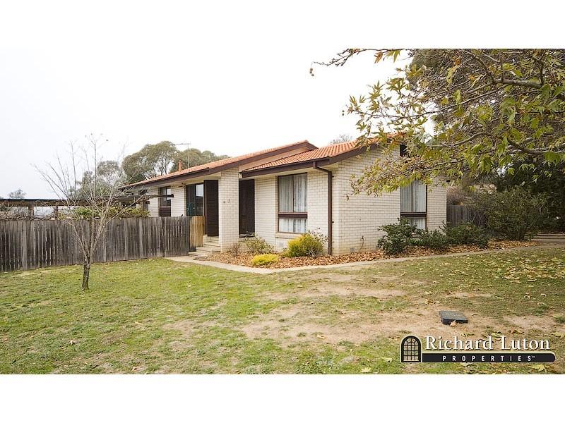 3 Cowie Place, Kambah, ACT 2902