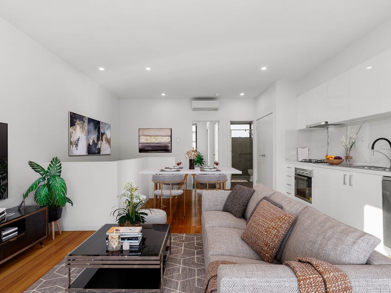 4-561-boronia-road-wantirna-vic-3152-townhouse-for-sale