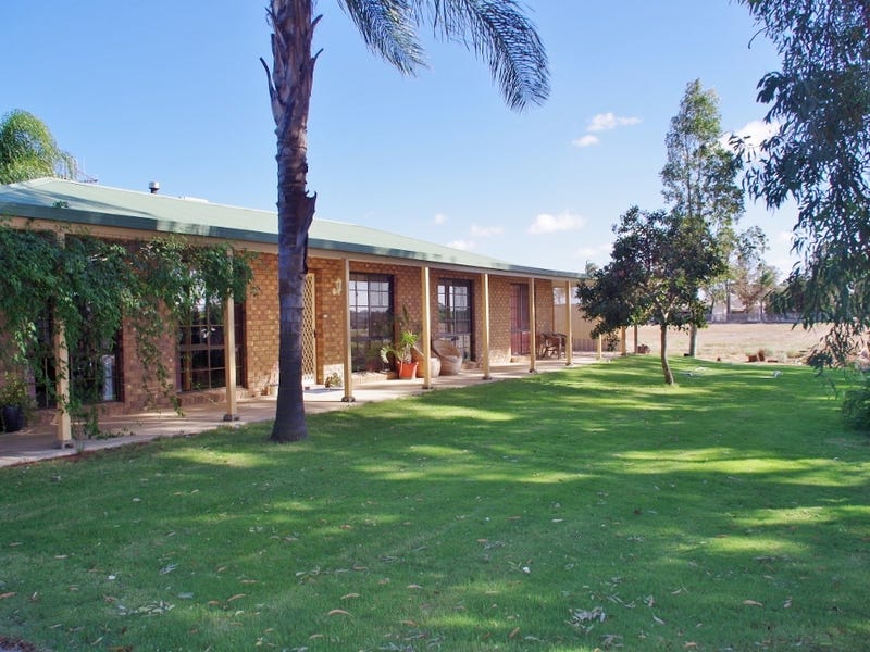 14 Kulkyne Street, Renmark, SA 5341 Property Details