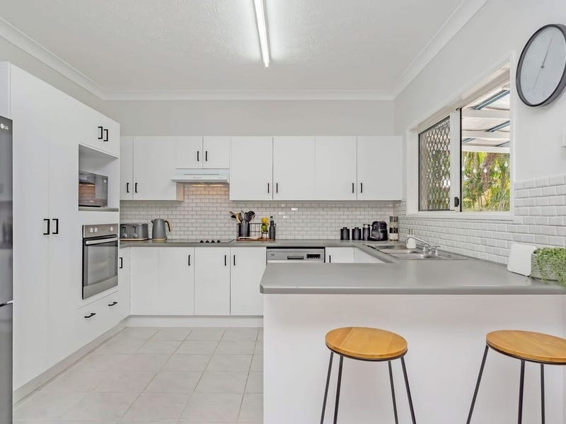 12 Sandstone Drive, Kirwan, QLD 4817