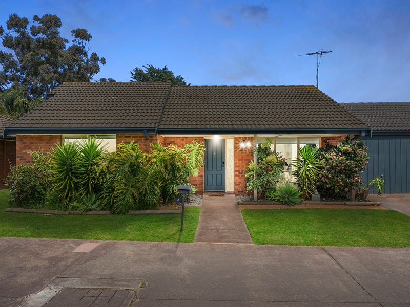 4 Parkside Boulevard, Carrum, Vic 3197 - Property Details