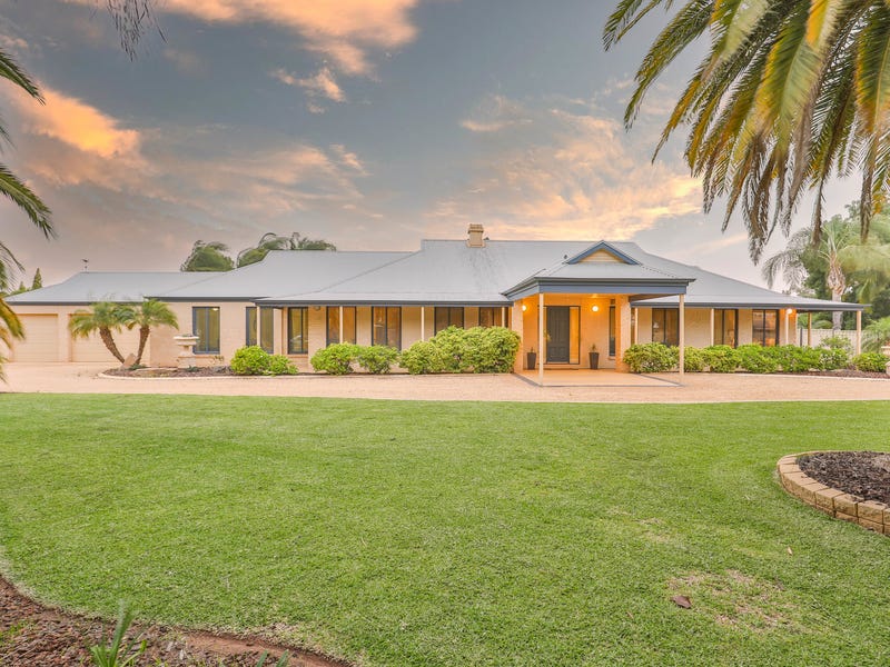 14 Grandview Way, Mildura, Vic 3500 Property Details
