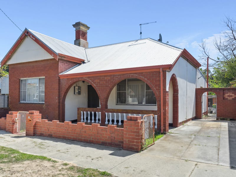 Real Estate & Property for Sale in Hamilton Hill, WA 6163 (+2 locations