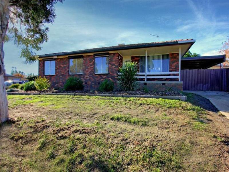 12 Banner Street Forest Hill Nsw 2651
