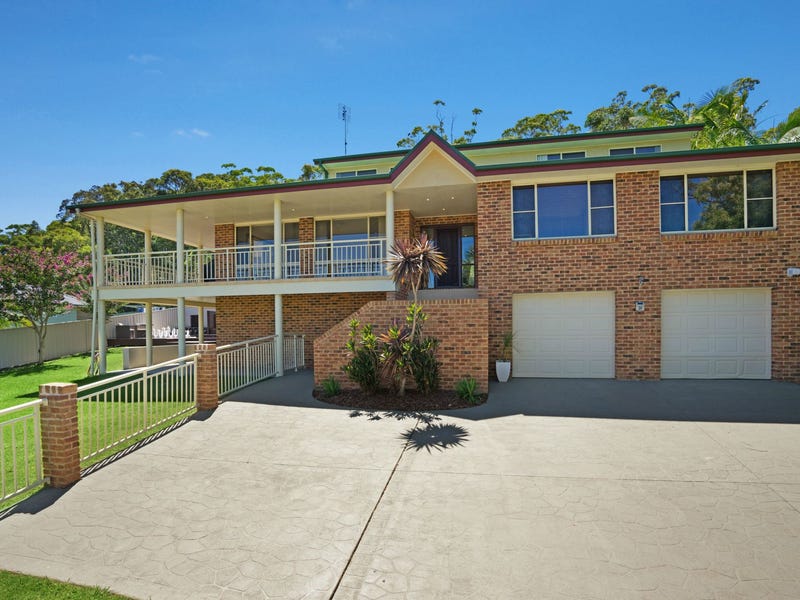 26 Green Point Drive, Belmont, NSW 2280