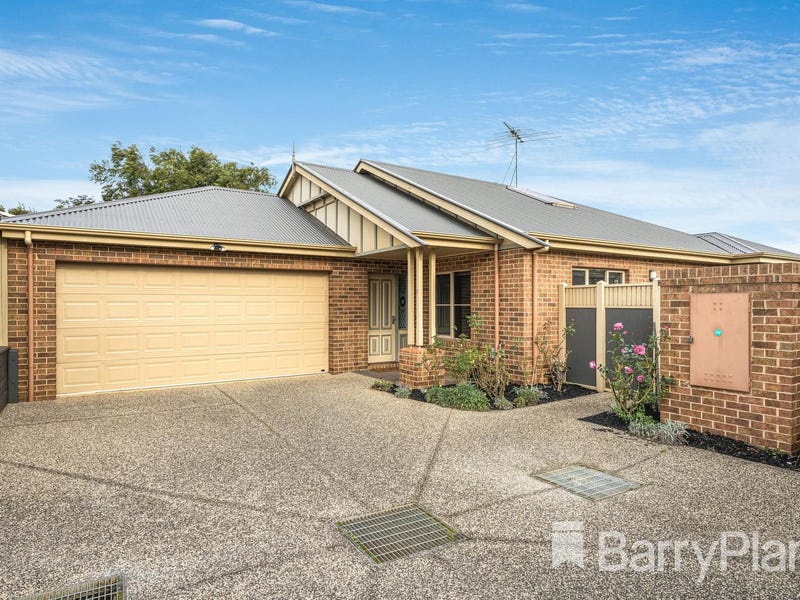 2/30-32 Clarke Avenue, Belmont, Vic 3216 - Property Details