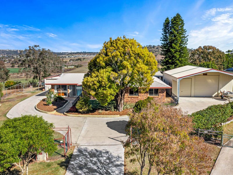 1 Premier Place, Gowrie Junction, QLD 4352