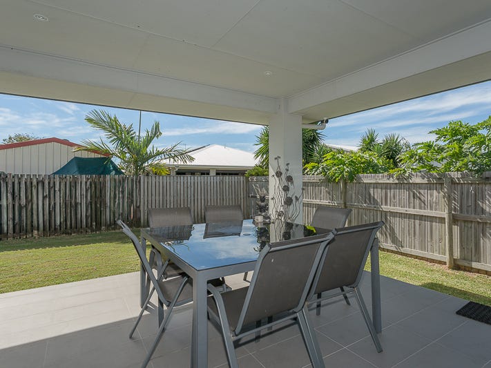 24 Ashton Place, Ooralea, QLD 4740