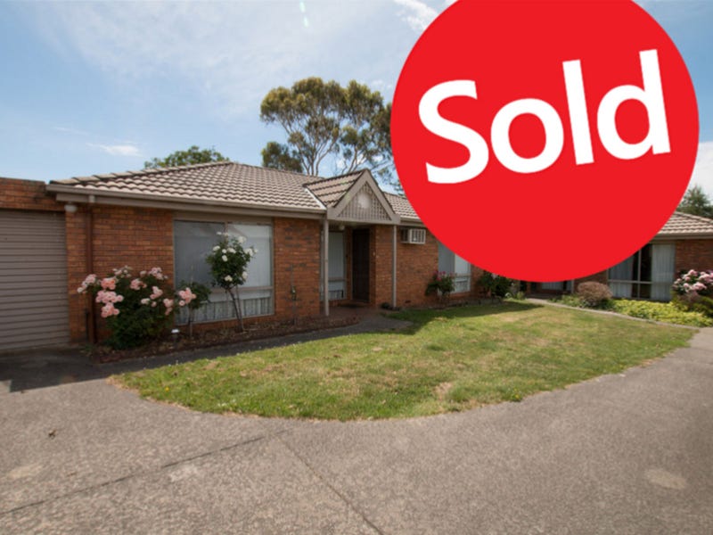 2/64 Baynes Street, Terang, Vic 3264 Property Details