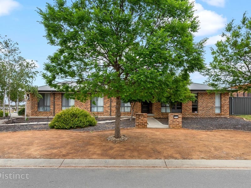 18 Hanrahan Cres, Dunlop, ACT 2615