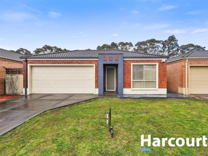 16 Silverwattle Drive, Lyndhurst, Vic 3975 - Property Details