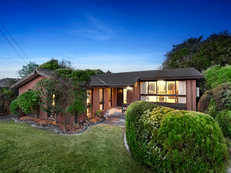 15 Ronald Avenue, Frankston South, Vic 3199 15 Ronald Avenue, Frankston South, Vic 3199