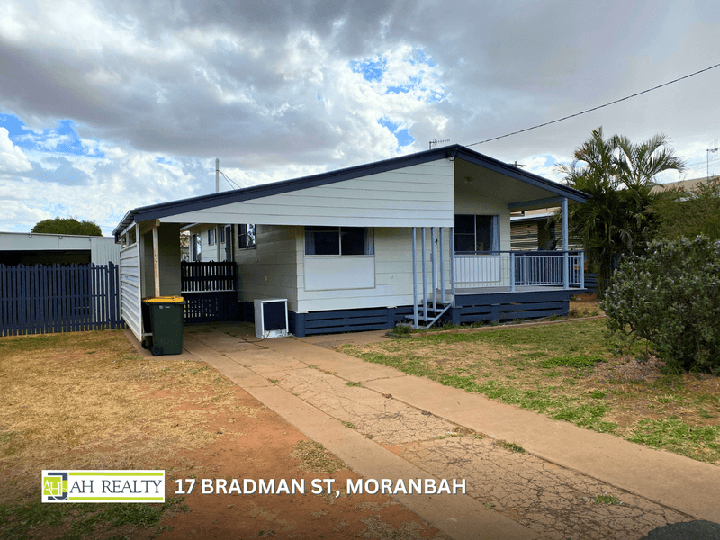 17 Bradman Street, Moranbah, Qld 4744 House for Sale